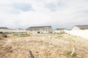 2338 E 4300 S, Naples, UT 84078 - Photo 40