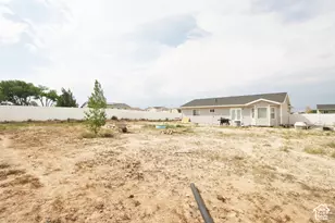 2338 E 4300 S, Naples, UT 84078 - Photo 40