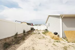 2338 E 4300 S, Naples, UT 84078 - Photo 38
