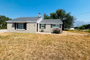 2036 W 1800 N, Farr West, UT 84404 - Photo 6