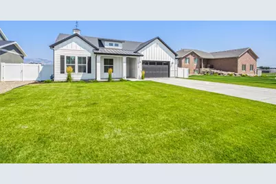 1740 S 4300 St W #101, West Weber, UT 84401 - Photo 2