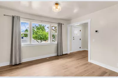7608 S Jefferson St, Midvale, UT 84047 - Photo 8