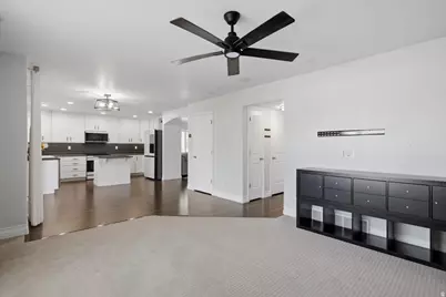 702 S Wind Mill Ln, Kaysville, UT 84037 - Photo 8