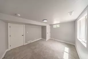 1866 E Garfield Ave S, Salt Lake City, UT 84108 - Photo 30
