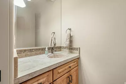 1747 W Red Cloud Cir, Saint George, UT 84770 - Photo 12