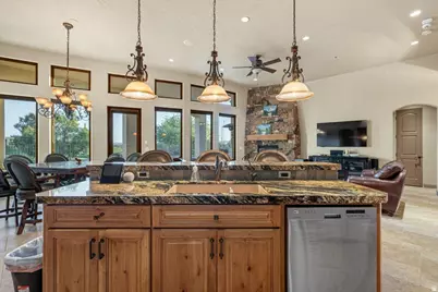 1747 W Red Cloud Cir, Saint George, UT 84770 - Photo 10