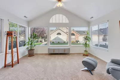 532 W 300 S #B, Springville, UT 84663 - Photo 12