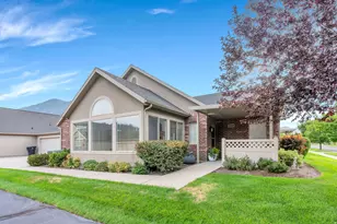 532 W 300 S, Springville, UT 84663 - Photo 2