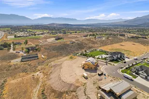 9126 N Lakefront Dr, Eagle Mountain, UT 84005 - Photo 10