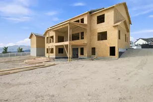 9126 N Lakefront Dr, Eagle Mountain, UT 84005 - Photo 2