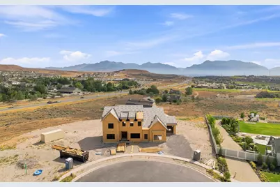 9126 N Lakefront Dr, Eagle Mountain, UT 84005 - Photo 8