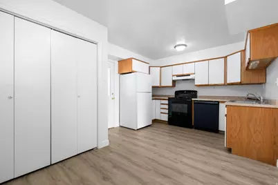 2984 W 4100 S, West Valley, UT 84119 - Photo 6