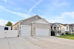 5046 W 3500 S, West Haven, UT 84401 - Photo 2