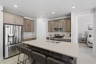 2329 E Escondido Dr, Washington, UT 84780 - Photo 6