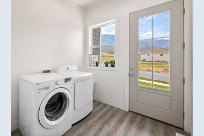 907 E 1520 S, Salem, UT 84653 - Photo 22
