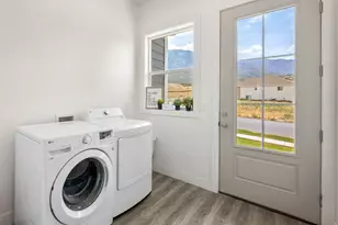 907 E 1520 S, Salem, UT 84653 - Photo 22