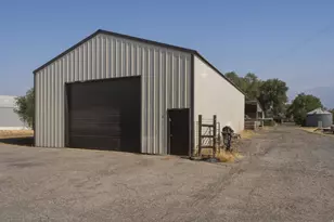 2274 W Pioneer Rd N, Marriott-Slaterville City, UT 84404 - Photo 20