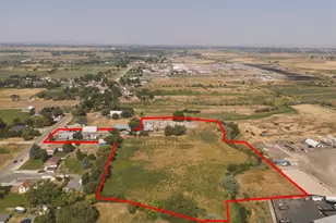2274 W Pioneer Rd N, Marriott-Slaterville City, UT 84404 - Photo 8