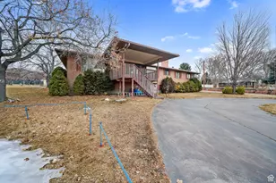 875 E Cedar Holw Rd, Lehi, UT 84043 - Photo 24