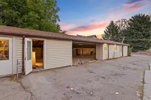 875 E Cedar Holw Rd, Lehi, UT 84043 - Photo 40