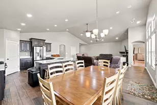 2536 W 1725 N, Clinton, UT 84015 - Photo 12