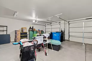 2536 W 1725 N, Clinton, UT 84015 - Photo 26