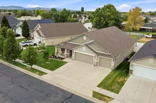 2536 W 1725 N, Clinton, UT 84015 - Photo 34
