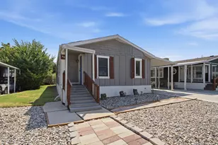 1594 W 400 S, Salt Lake City, UT 84104 - Photo 2