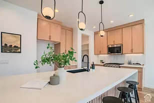 346 E Perrine Dr, Midvale, UT 84047 - Photo 10