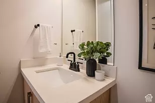 346 E Perrine Dr, Midvale, UT 84047 - Photo 12