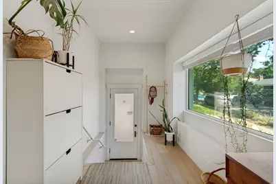 1545 E Emerson Ave, Salt Lake City, UT 84105 - Photo 4
