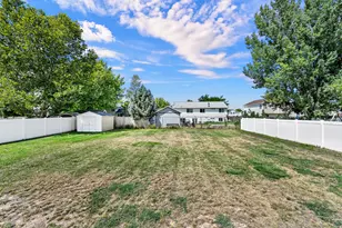 1559 N 2475 W, Clinton, UT 84015 - Photo 36