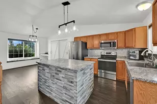 1559 N 2475 W, Clinton, UT 84015 - Photo 10
