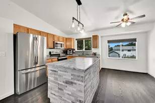 1559 N 2475 W, Clinton, UT 84015 - Photo 12