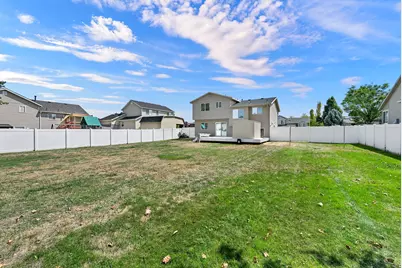 1559 N 2475 W, Clinton, UT 84015 - Photo 34