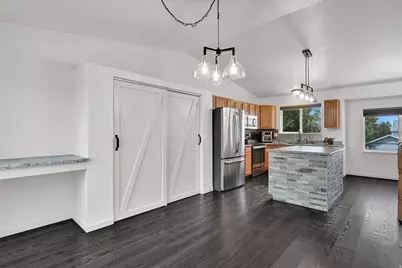 1559 N 2475 W, Clinton, UT 84015 - Photo 8