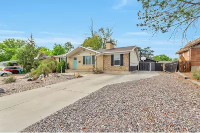 421 E 8220 S, Sandy, UT 84070 - Photo 1