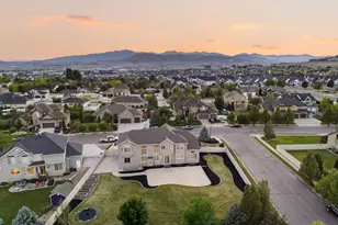 3042 N Crest Dr W, Lehi, UT 84043 - Photo 30