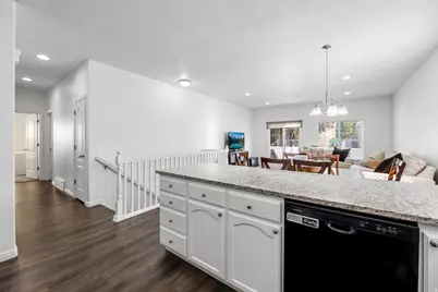 4006 W Heidelberg Ln #16, West Jordan, UT 84084 - Photo 14