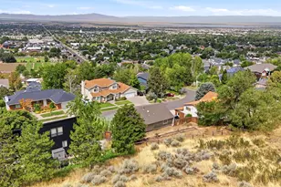 1560 E Hills Dr N, Bountiful, UT 84010 - Photo 6