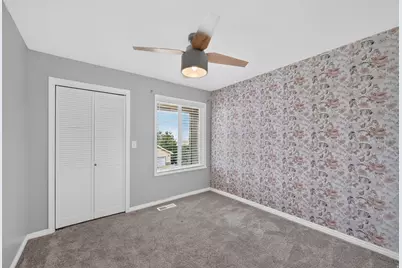 1560 E Hills Dr N, Bountiful, UT 84010 - Photo 24