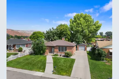 268 W 400 N, Richfield, UT 84701 - Photo 2