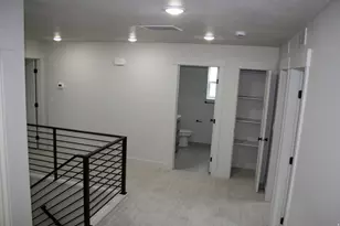 1344 S Mountain Rd E, Ogden, UT 84404 - Photo 8