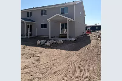 1344 S Mountain Rd E, Ogden, UT 84404 - Photo 4