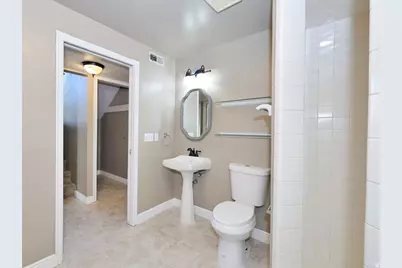518 Aspen Way, Centerville, UT 84014 - Photo 26