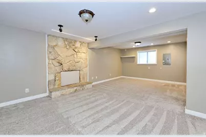 518 Aspen Way, Centerville, UT 84014 - Photo 22