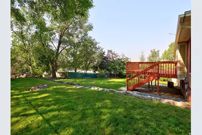 518 Aspen Way, Centerville, UT 84014 - Photo 4