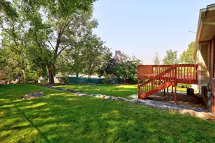 518 Aspen Way, Centerville, UT 84014 - Photo 4