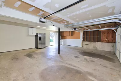 518 Aspen Way, Centerville, UT 84014 - Photo 30