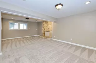 518 Aspen Way, Centerville, UT 84014 - Photo 16
